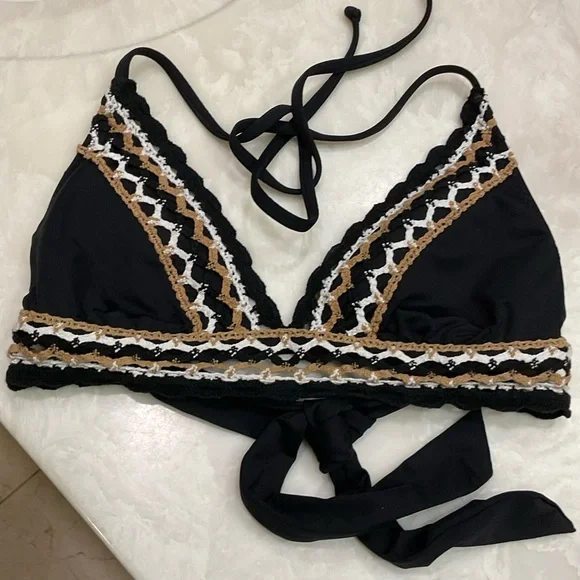 Becca Swimsuit Bikini Top, Triangle Design with Ties, Top Only, Black, Size M - Picture 4 of 8